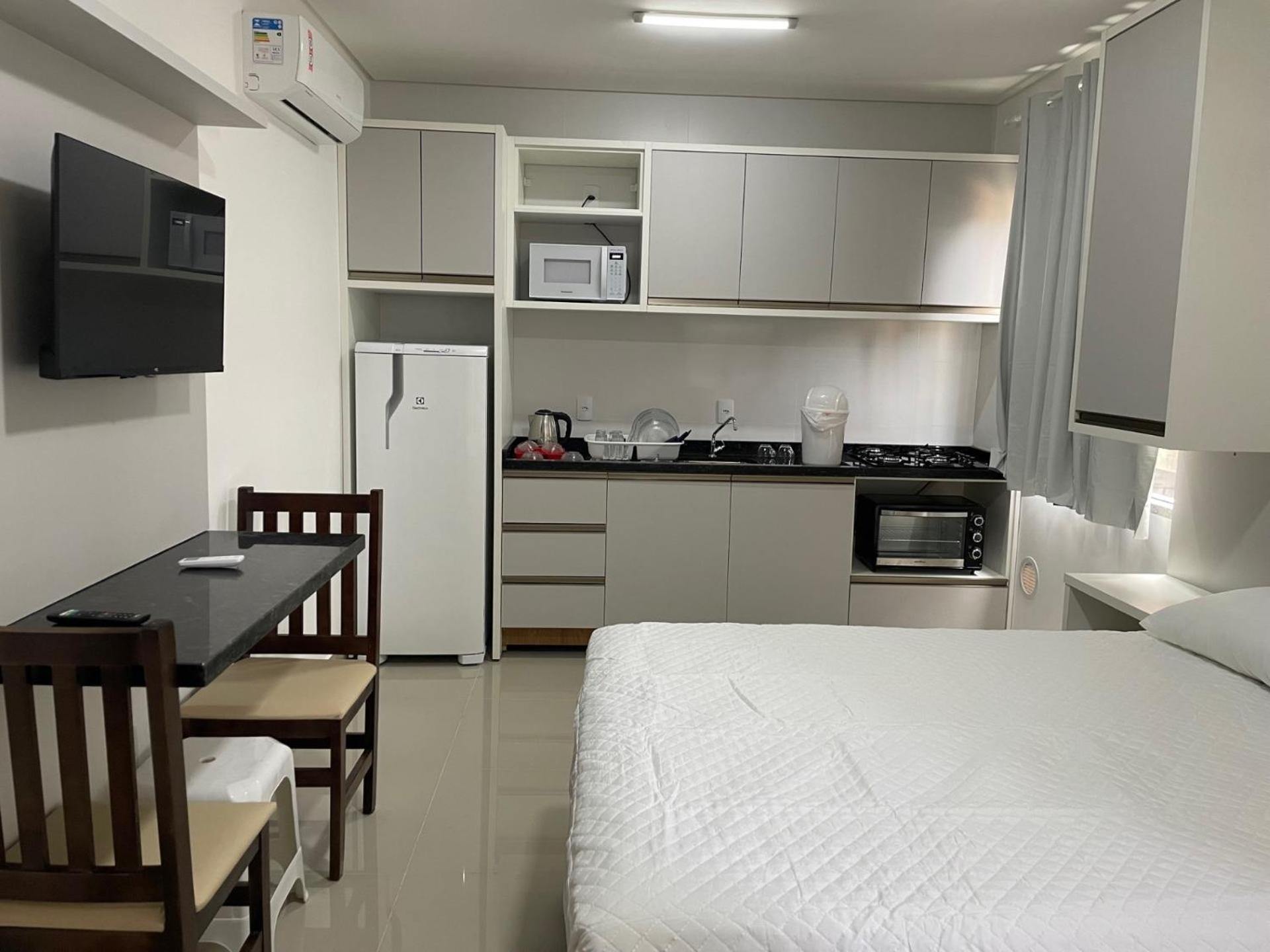 Praia Grande Residence Бомбиньяс Экстерьер фото
